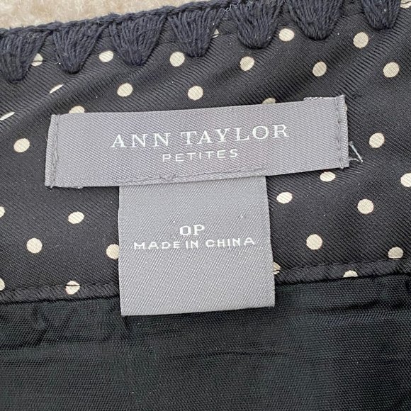 Ann Taylor Black Woven Polka Dot Pleated Skirt US zero Petite - Picture 7 of 8